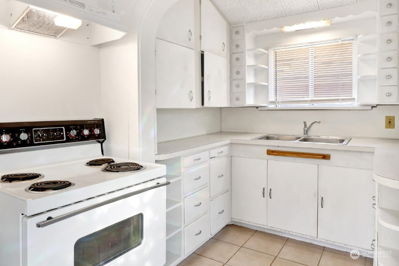 606 E Orange Ave #3 - Photo 5 of 12