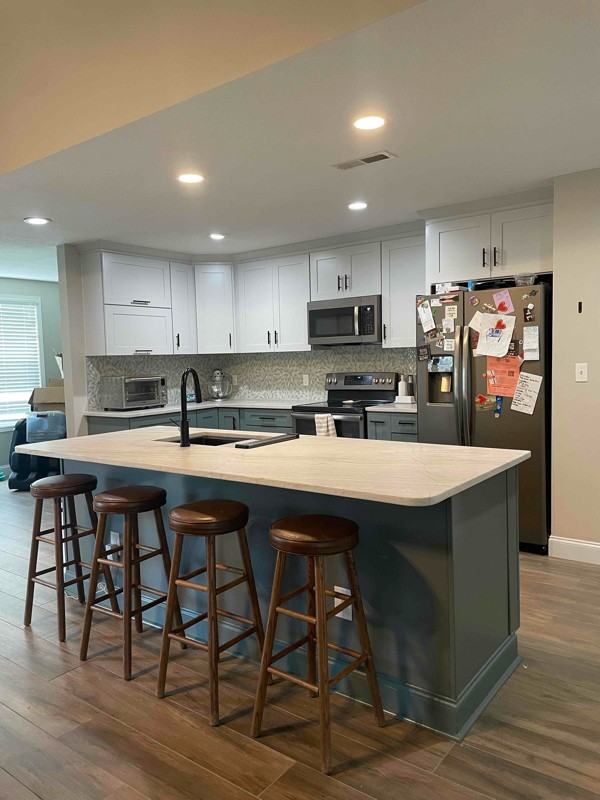 804 Commonwealth Ave - Photo 3 of 16