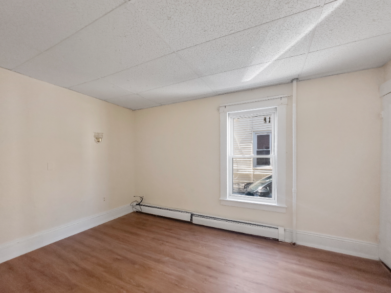 192 Boxford St #1 - Photo 3 of 9