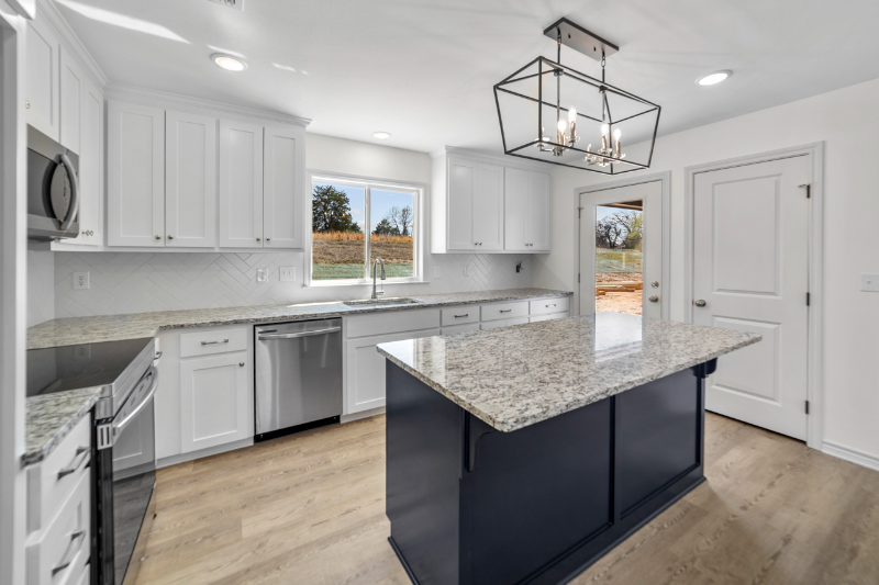 152 Brenlind Ln - Photo 3 of 16