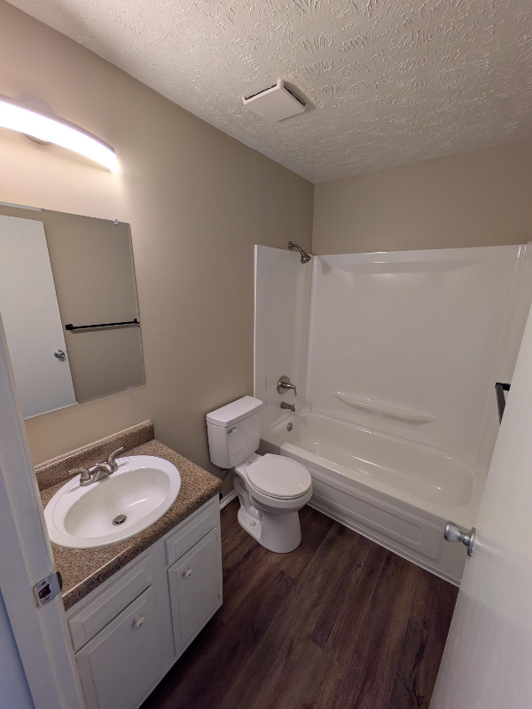 530 N Union St #16A - Photo 2 of 8