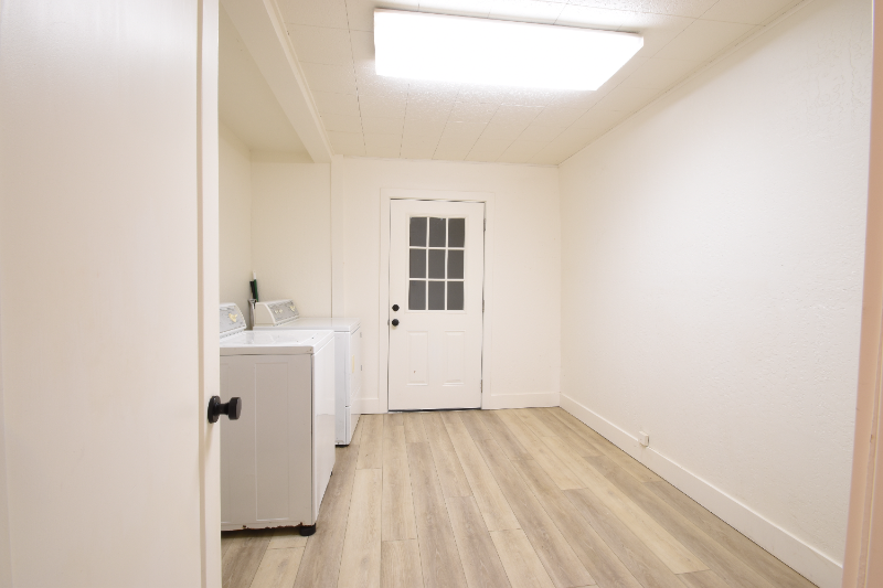 155 Cherry Creek Rd - Photo 5 of 8