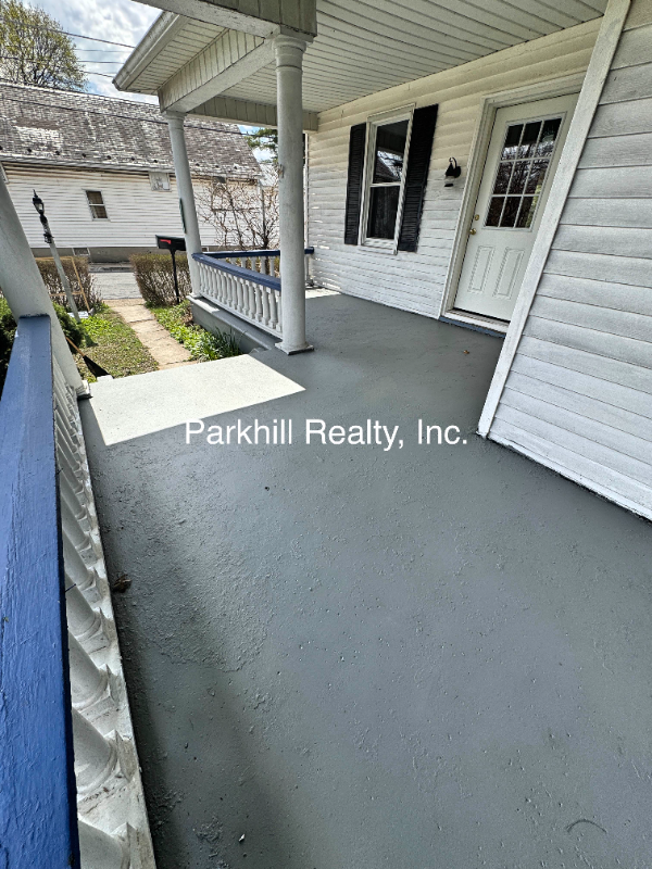 154 S Broadway - Photo 3 of 16