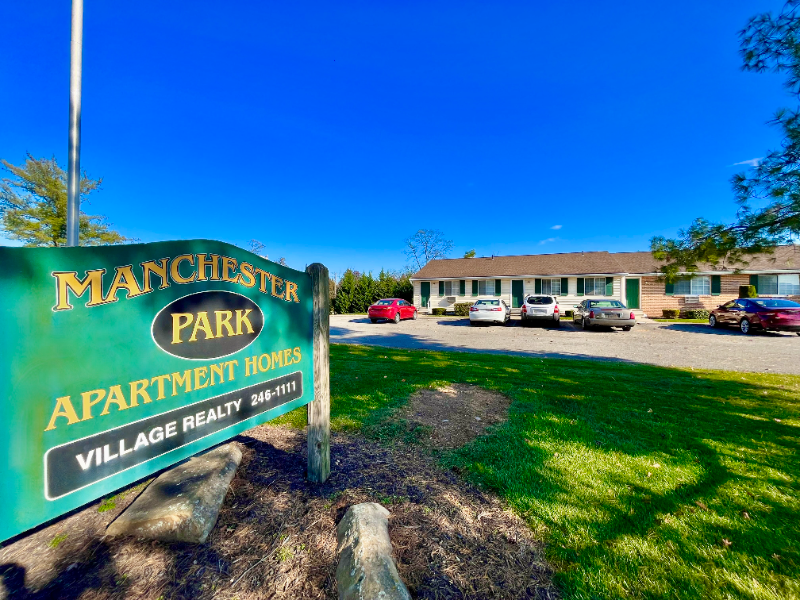 55 N Liverpool St #E - Photo 2 of 20