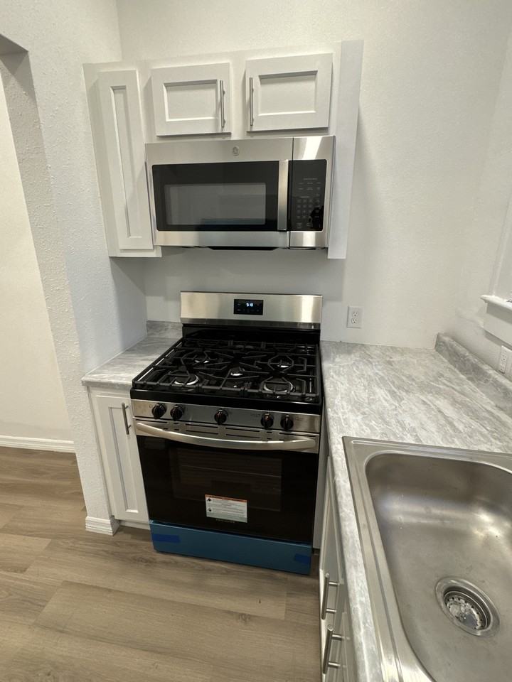 1616 Willow Branch Avenue #2 - Photo 2 of 8