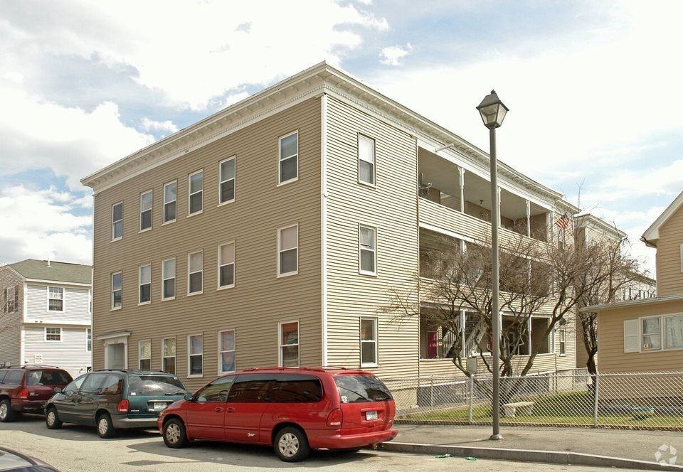 269 - 273 Cedar Street - Photo 2 of 22