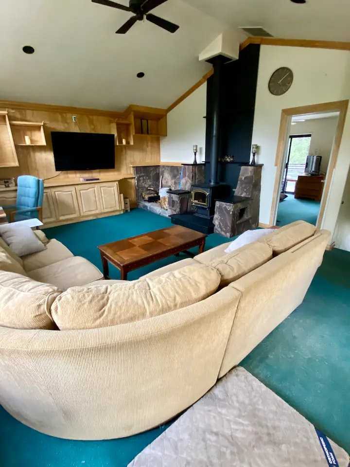 4921 Plum Avenue, Unit B - Photo 7 of 15