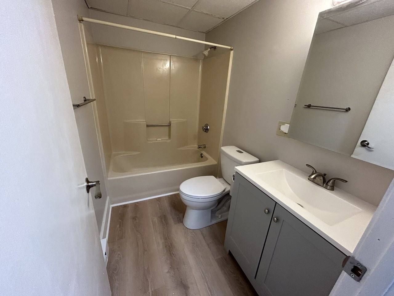 37 Monroe St - Photo 5 of 5
