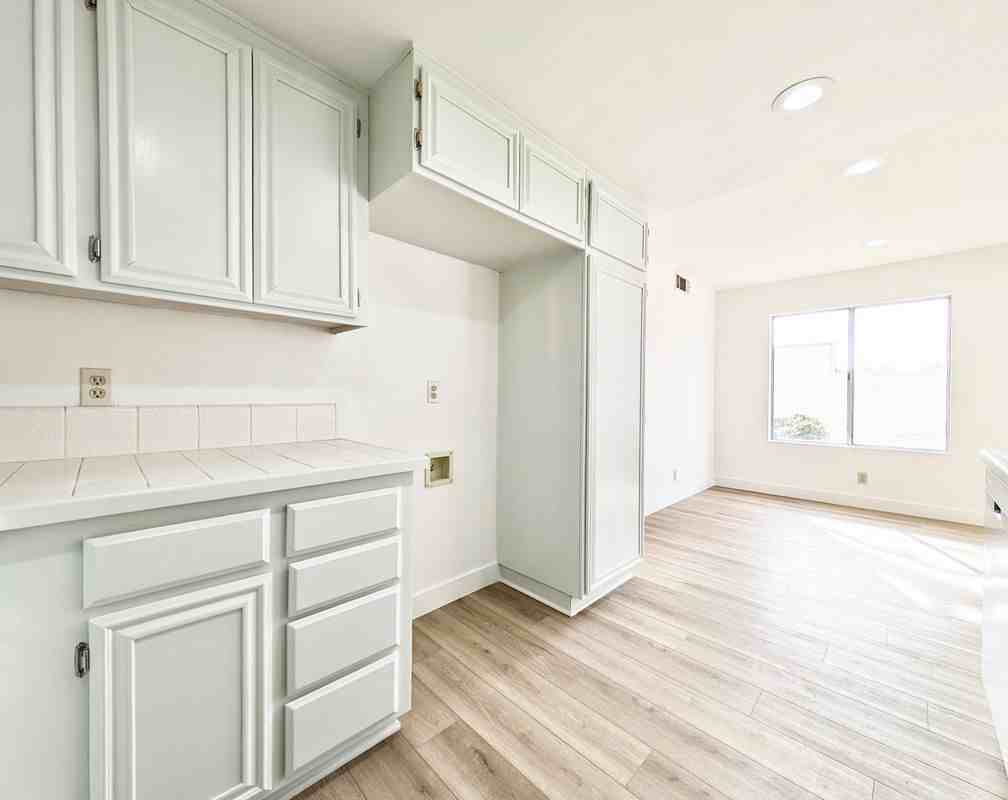 22719 Copper Hill Dr ##143 - Photo 6 of 22
