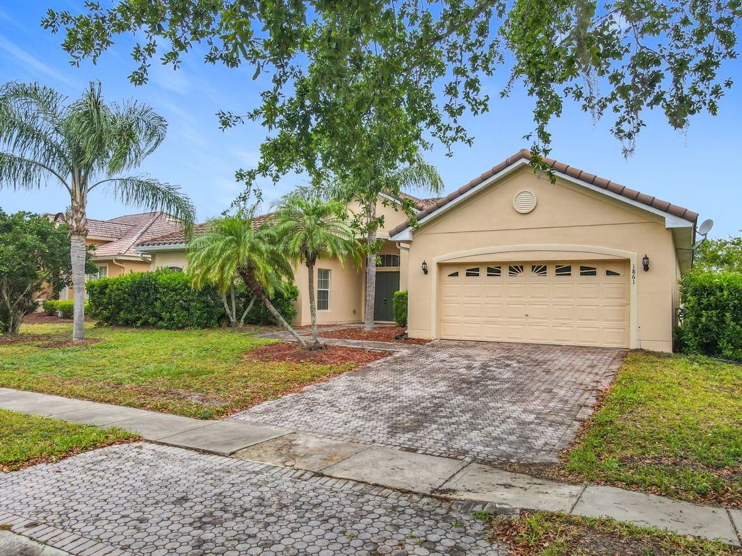 1861 Windward Oaks Ct - Photo 2 of 48