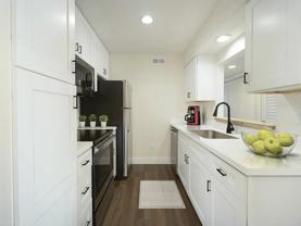 Hawthorn Suites Apartments - Photo 1 of 1