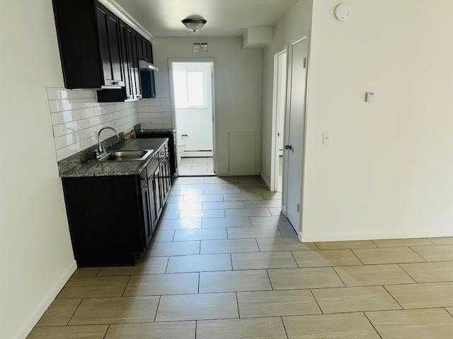 127 Crocker Blvd - Photo 3 of 11