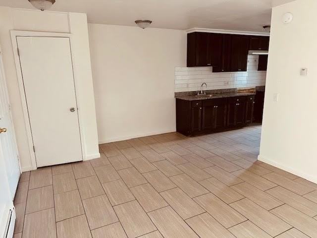 127 Crocker Blvd - Photo 6 of 11