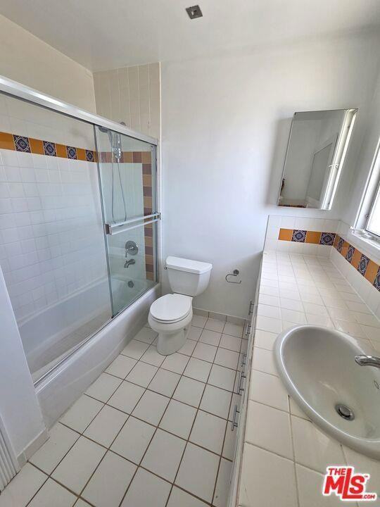 136 San Vicente Blvd #136D - Photo 2 of 8