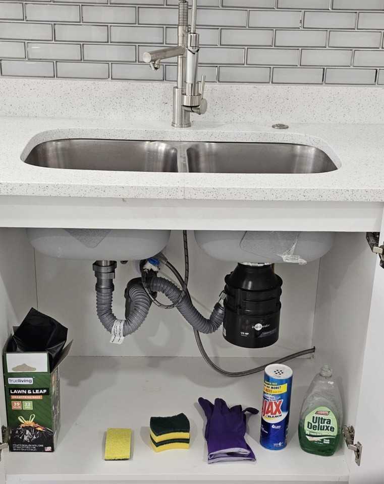 Sutton Dr - Photo 7 of 12