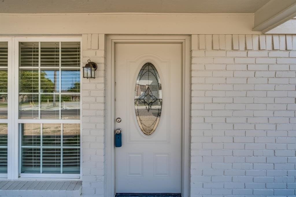 116 N 12th St #B - Photo 6 of 24