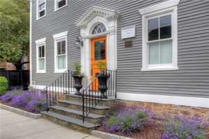 featured image of 204 Spring St