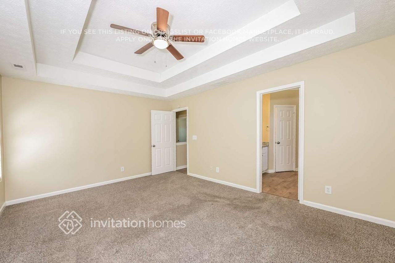 8415 Gabriel Ct - Photo 4 of 13