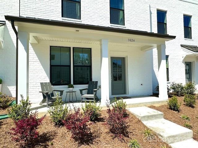 3024 Red Cardinal Ln - Photo 2 of 42