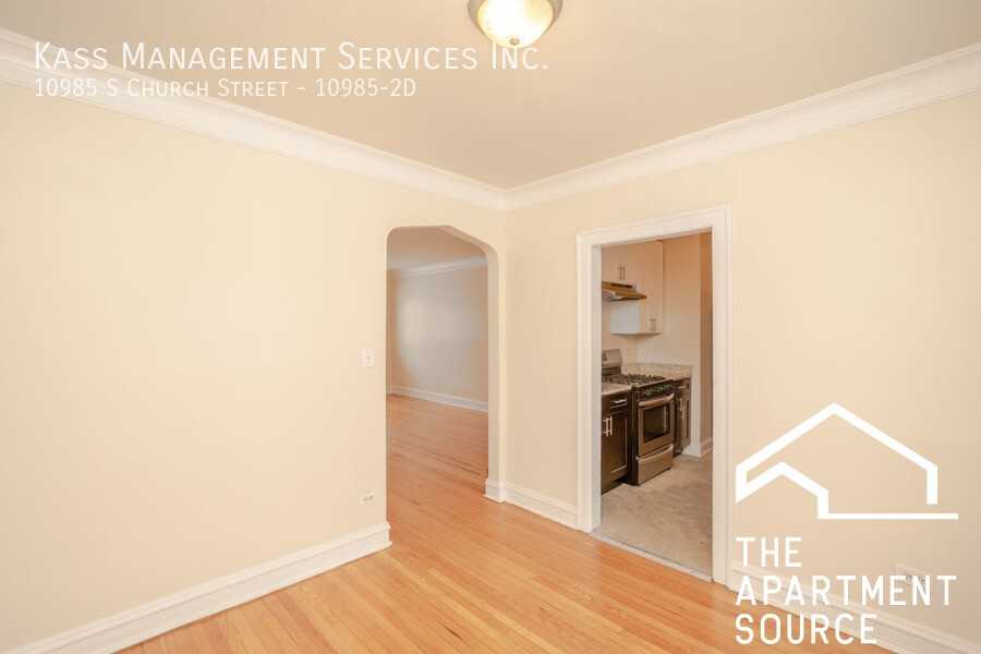 10985 S Church St #1D - Photo 5 of 11