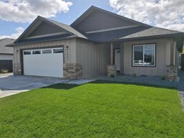 featured image of 2941 Naples Dr