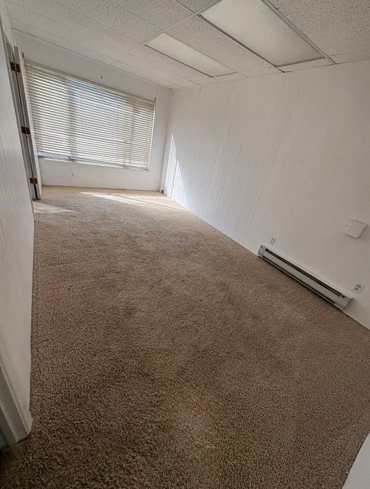 6 W Owyhee Ave - Photo 2 of 10