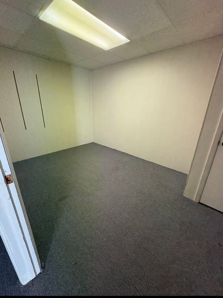 6 W Owyhee Ave - Photo 3 of 10