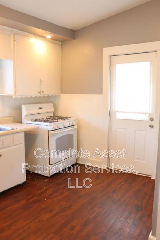 307 Washington St - Photo 6 of 17