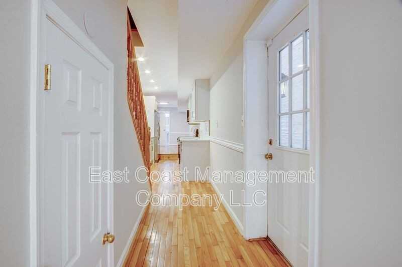 203 S Regester St - Photo 7 of 30
