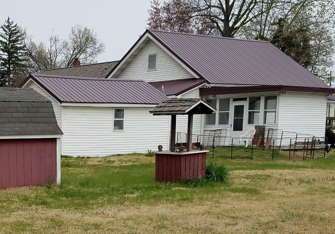 3417 S Center St #NA - Photo 3 of 28