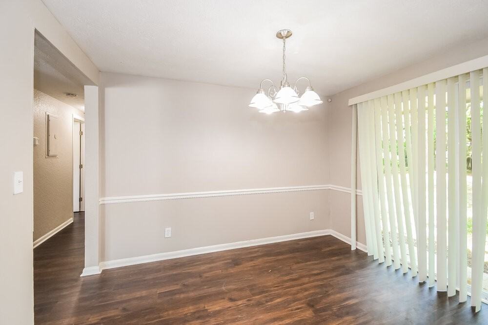 7563 Patrice Ct - Photo 7 of 16