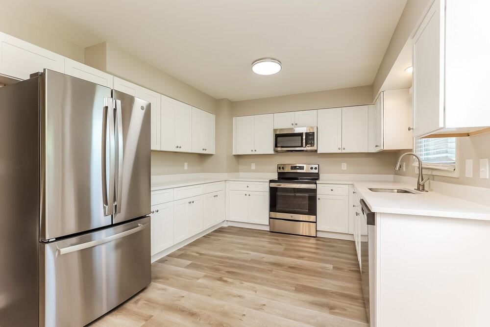 1506 River Rock Blvd - Photo 7 of 16