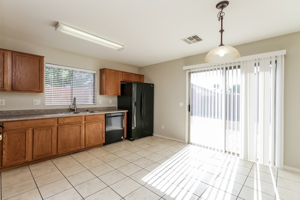 10849 E Carol Ave - Photo 7 of 16