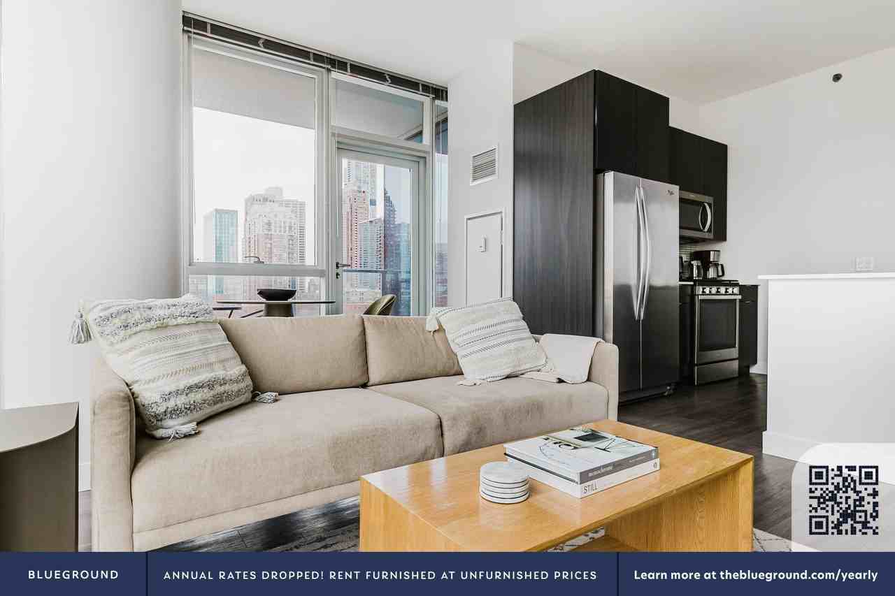 1000 South Clark Street - Photo 4 of 50