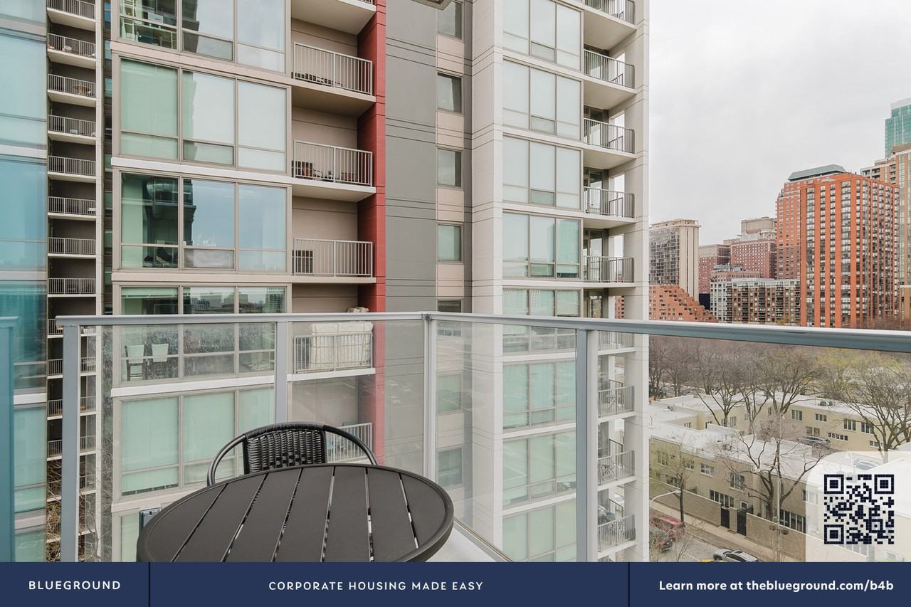 1000 South Clark Street - Photo 6 of 50