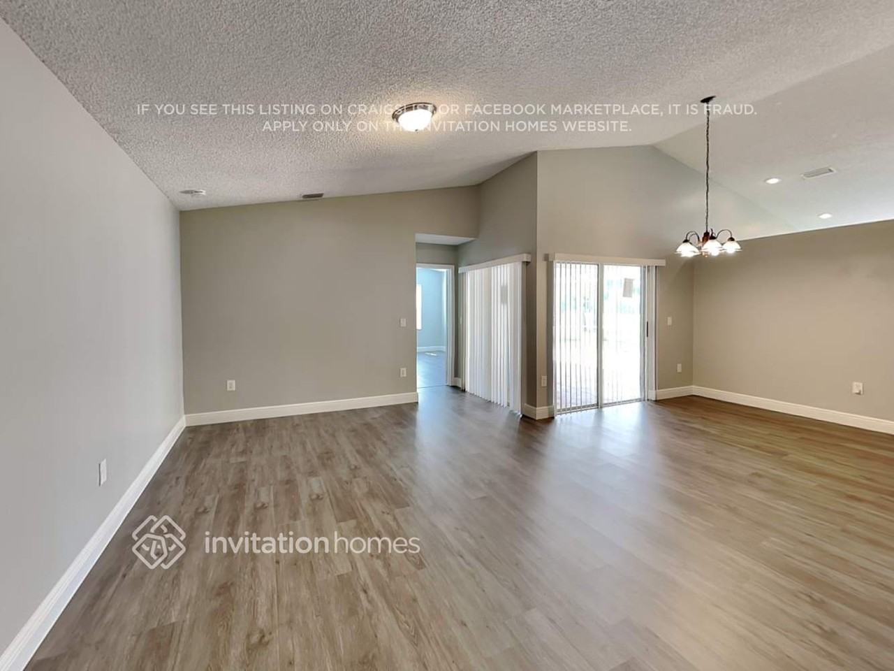 3350 Nw 78th Ave - Photo 3 of 18