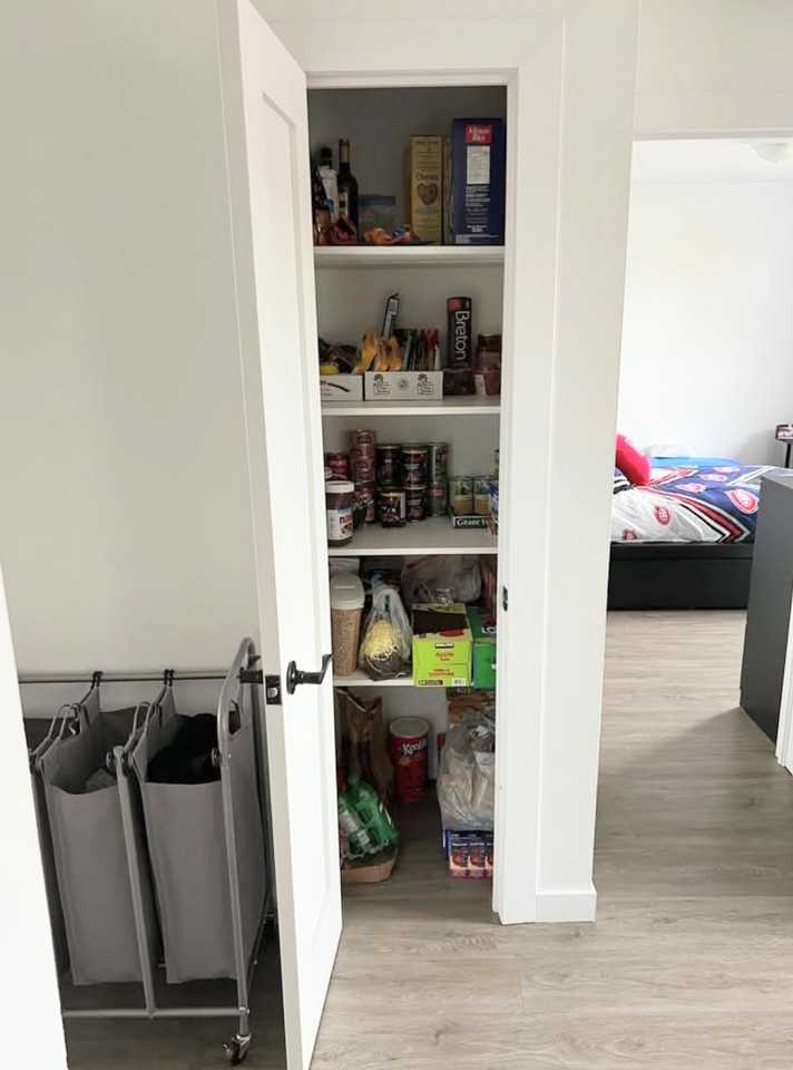 1935 Rue Villeneuve - Photo 3 of 10