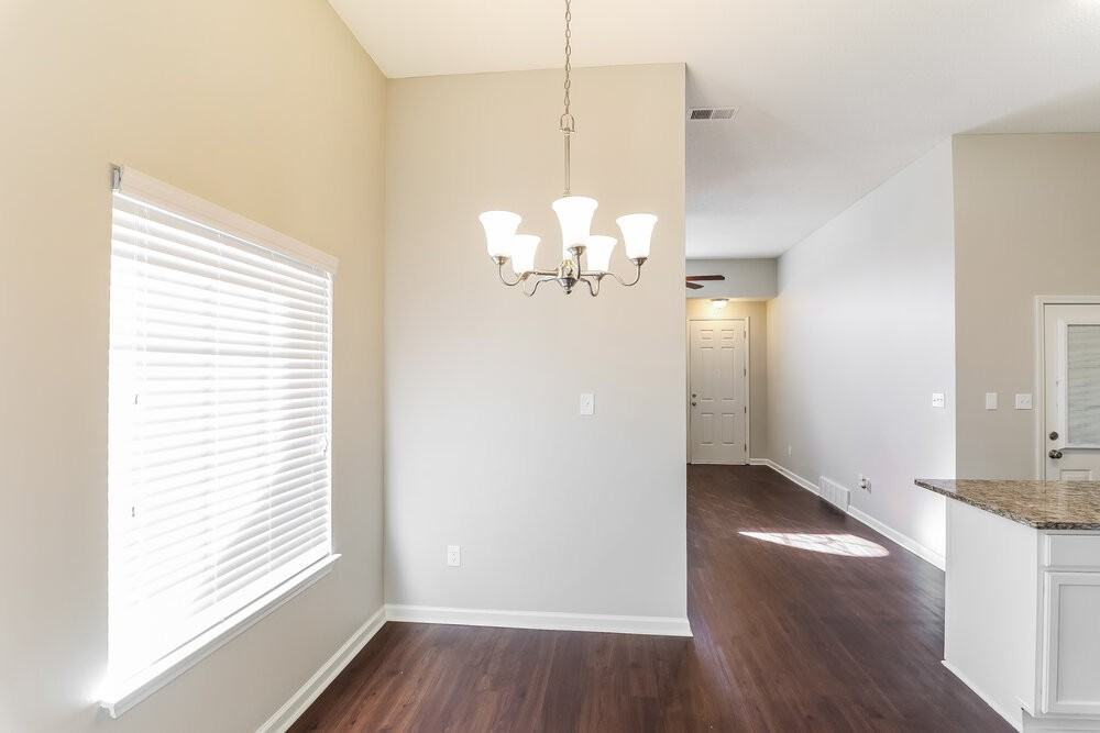 8574 Napoli Dr - Photo 4 of 14