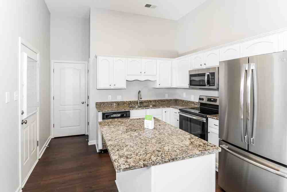 8574 Napoli Dr - Photo 6 of 14