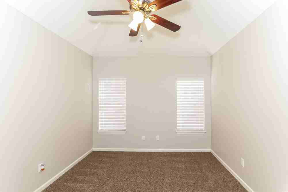 8574 Napoli Dr - Photo 7 of 14