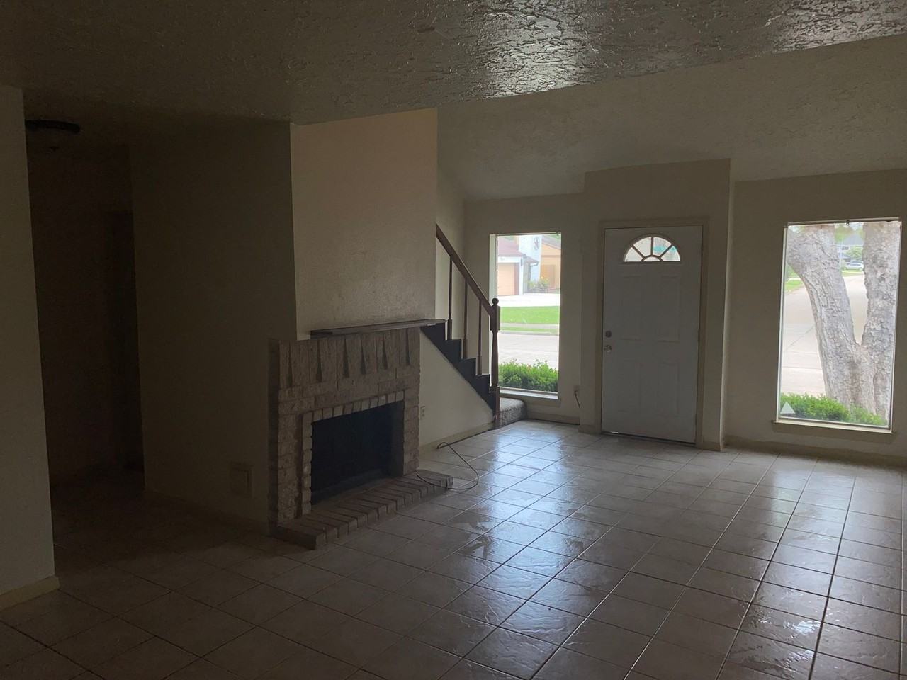 12406 Riva Ridge Ln - Photo 4 of 19