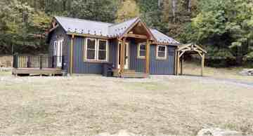 featured image of 358 Petroleum Center Road