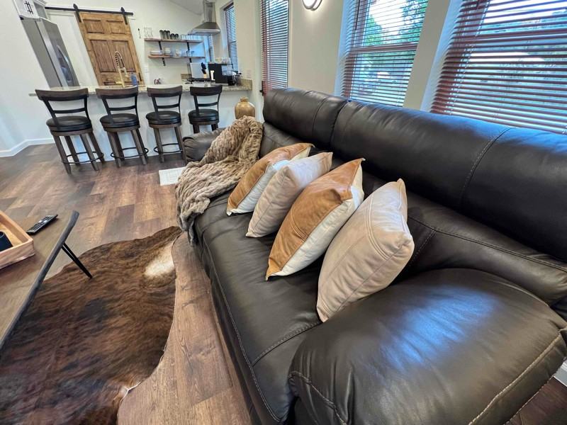 358 Petroleum Center Rd - Photo 4 of 14