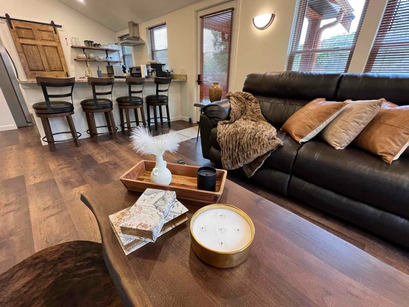 358 Petroleum Center Rd - Photo 5 of 14