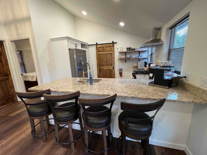 358 Petroleum Center Rd - Photo 6 of 14