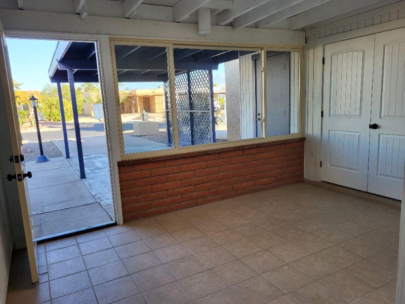 363 N Calle Del Chancero - Photo 2 of 12