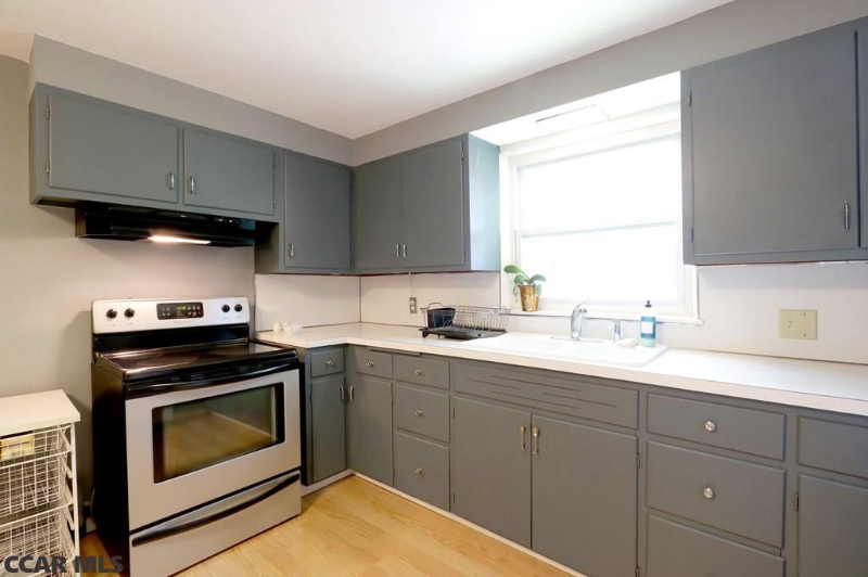 635A W Nittany Ave #A - Photo 5 of 9