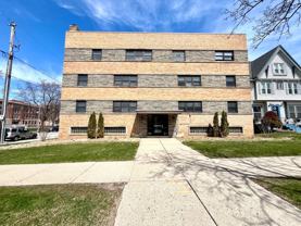 2600 E Kenwood Blvd - Photo 1 of 1