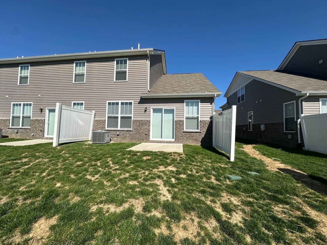 767 Mickelson Way - Photo 2 of 28