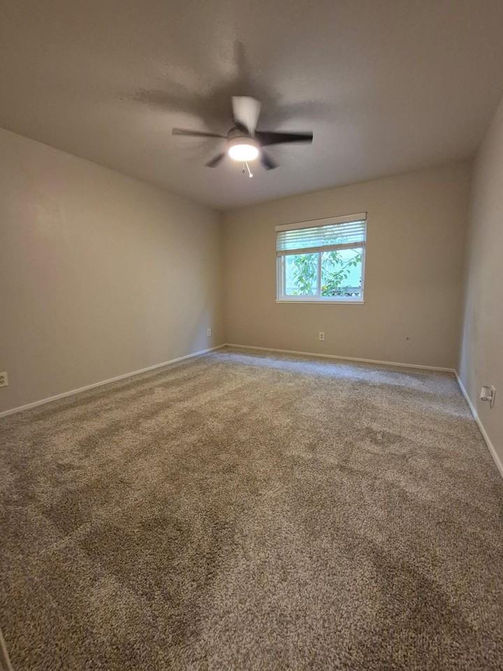 1711 N Street, Sacramento - Photo 4 of 50